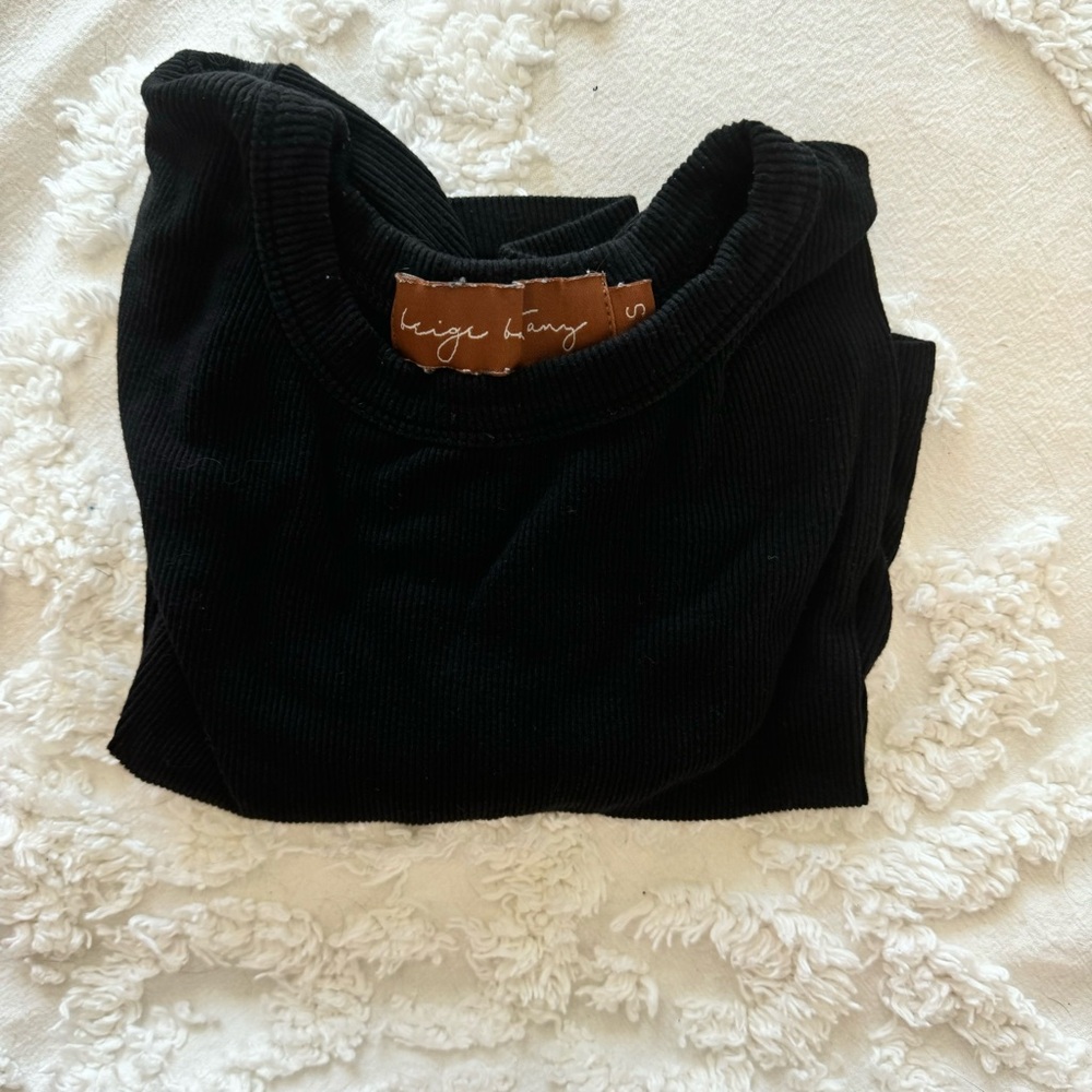 Black Crop Top
